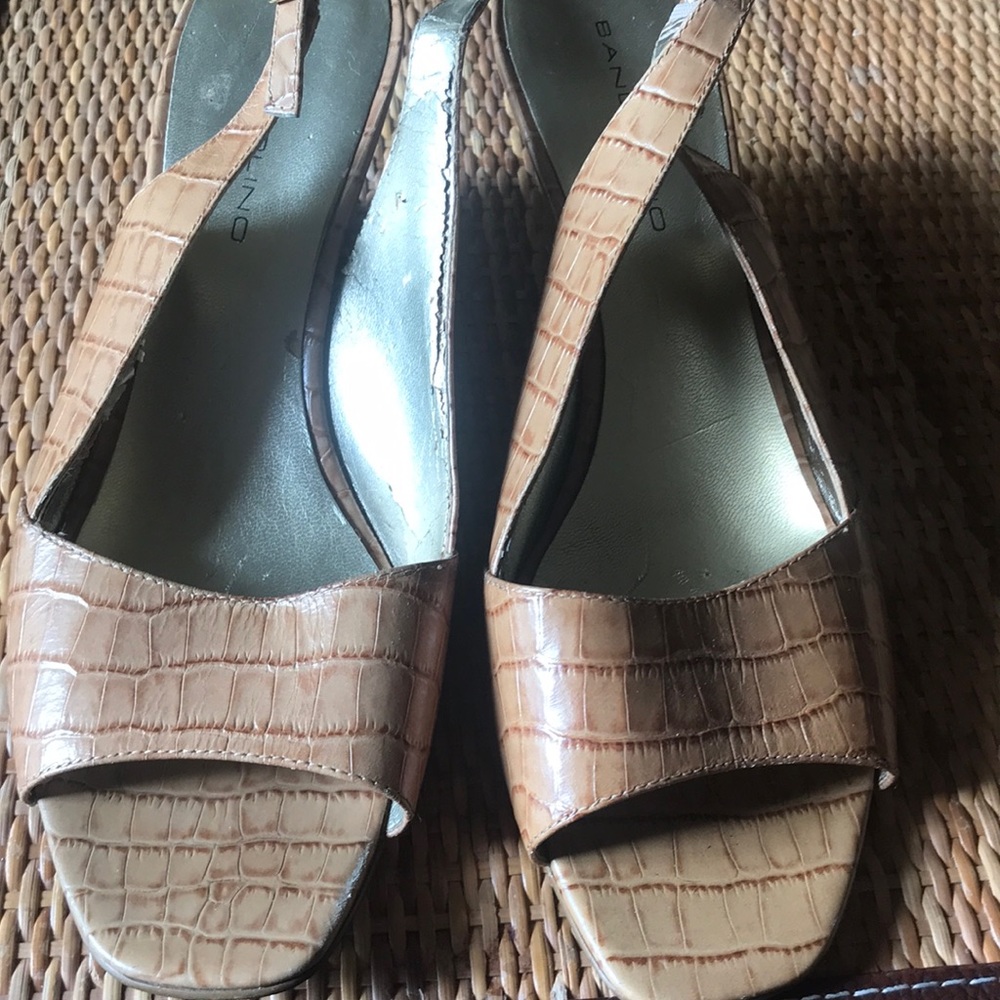 Faux alligator 2.5” heal.